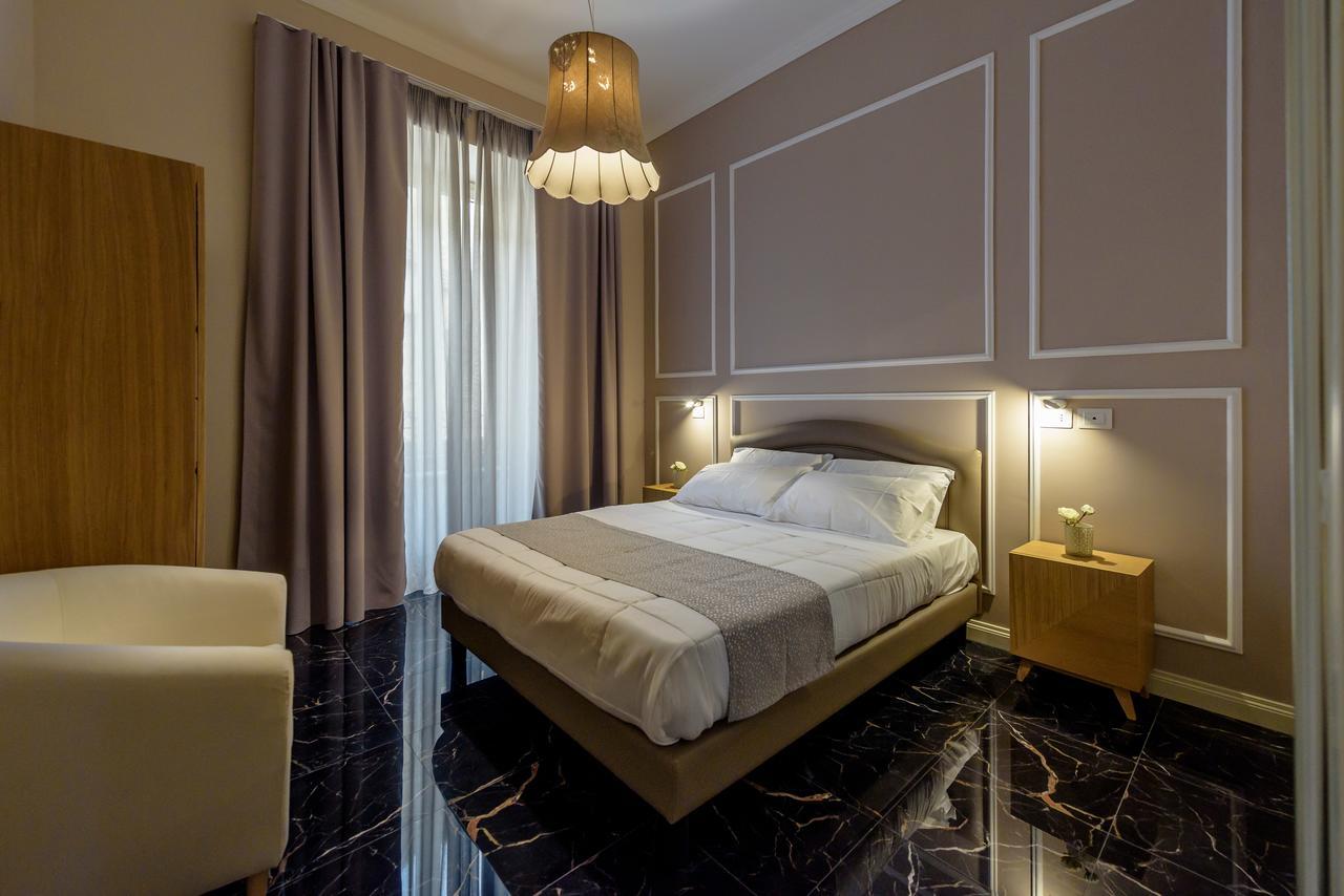 Marie Claire Apartments & Spa วาสโต ภายนอก รูปภาพ